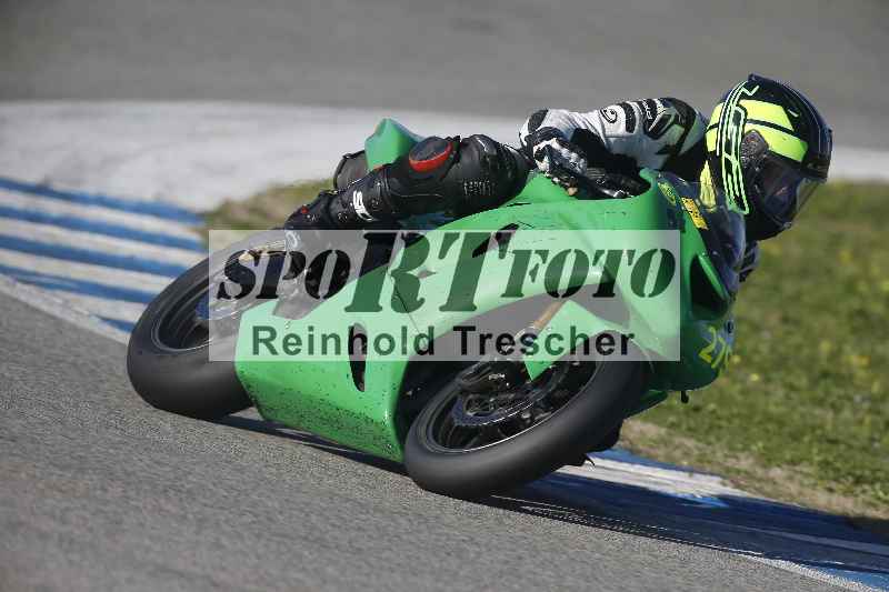 /Archiv-2024/01 26.-28.01.2024 Moto Center Thun Jerez/Gruppe gruen-green/279